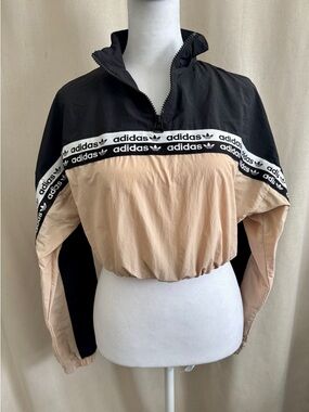 Adidas Cropped 1/4 Zip Windbreaker | Size S